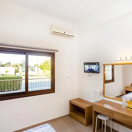 Lucky Apartment Larnaca