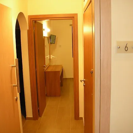 Apartment Lucky Larnaca